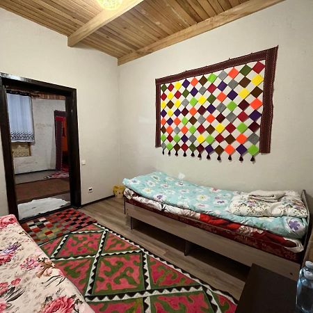 Guest House Guljan Bokonbayevo Extérieur photo
