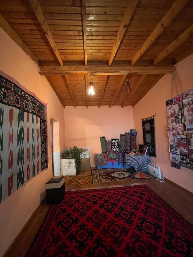 Guest House Guljan Bokonbayevo Extérieur photo