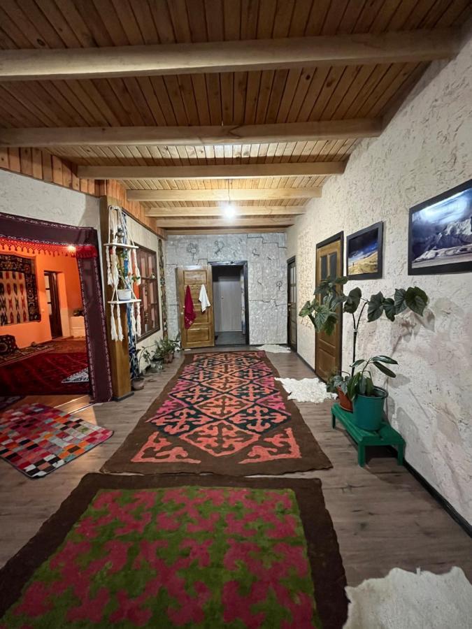 Guest House Guljan Bokonbayevo Extérieur photo