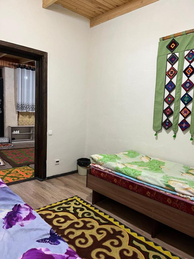 Guest House Guljan Bokonbayevo Extérieur photo