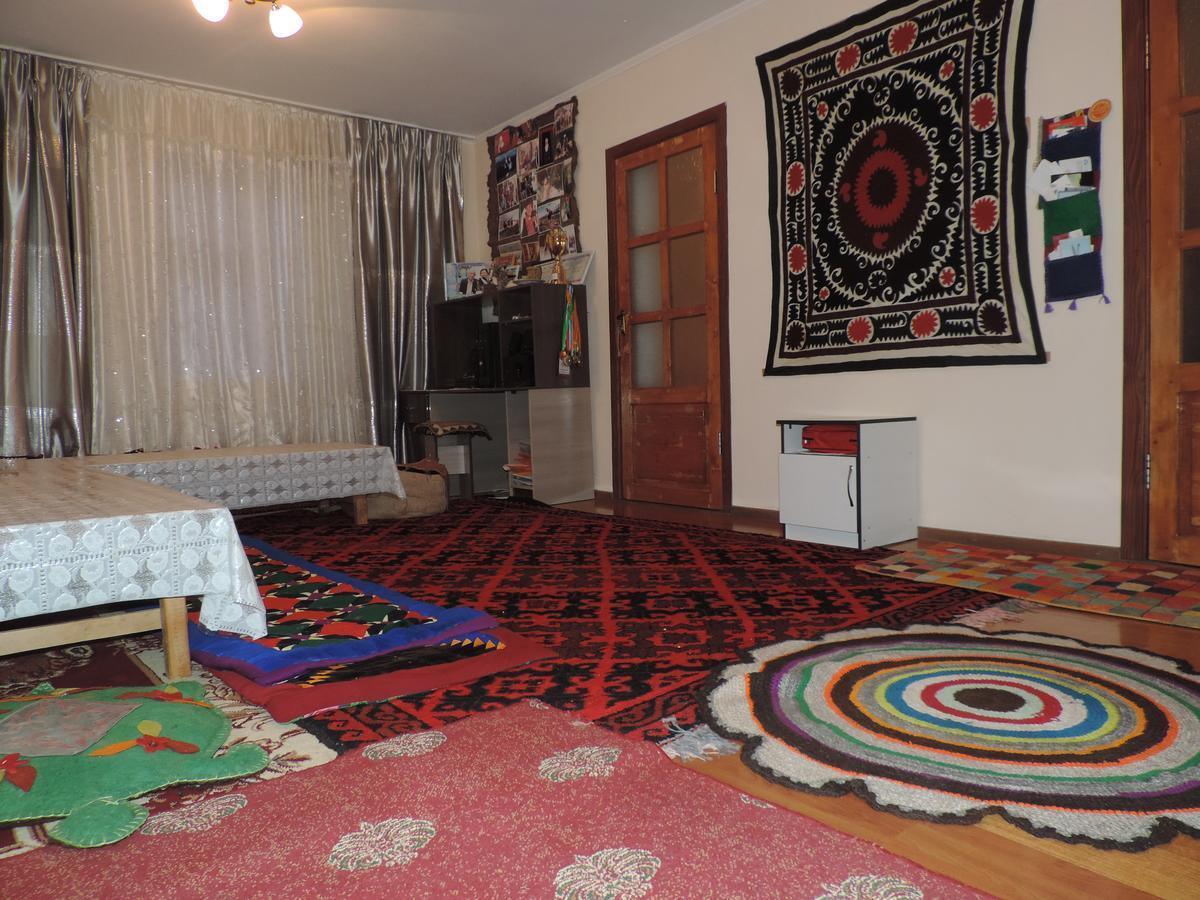 Guest House Guljan Bokonbayevo Extérieur photo
